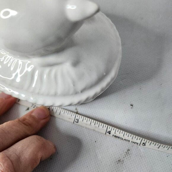 Vintage White Porcelain Covered Pig Trinket Box Farmhouse Country Decor - Picture 9 of 10